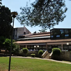 https://hostin-hotel.in-istria.net